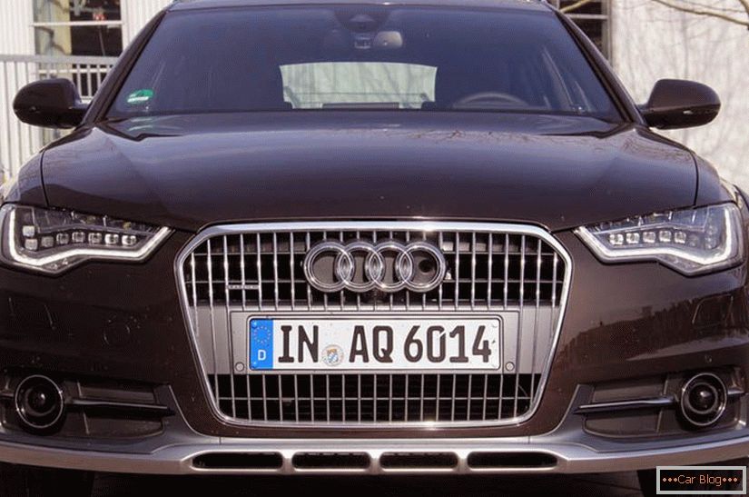 Audi A6 Allroad Quattro Gitter