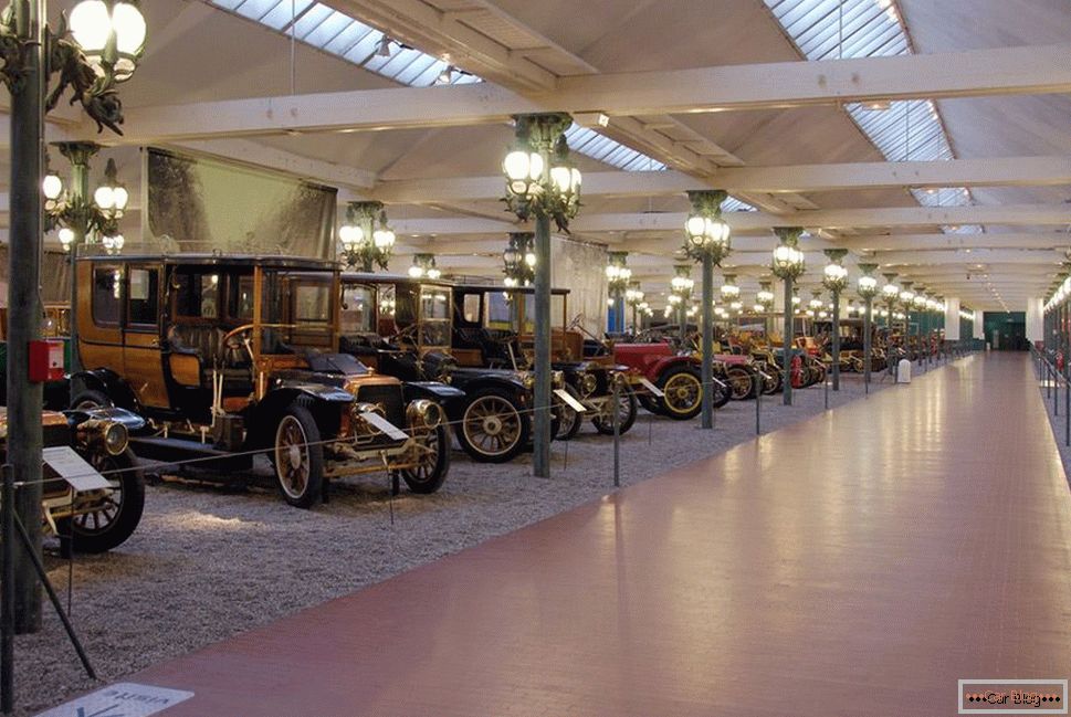 Museum für Retro-Autos in Mulhouse