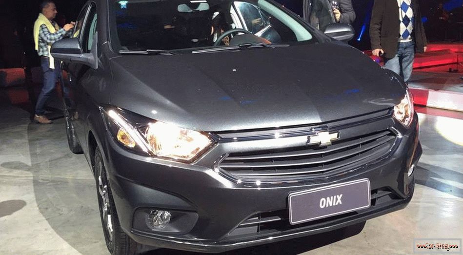 Chevrolet hat Onyx und Prisma aktualisiert