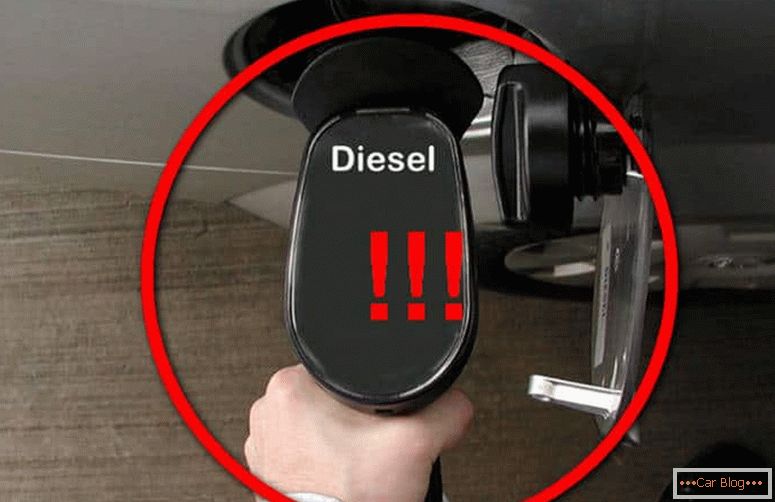 Wie wird sich das Auto verhalten, wenn anstelle von Diesel Benzin eingegossen wird