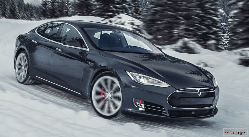 90.000 Tesla Model S antworten dem Hersteller