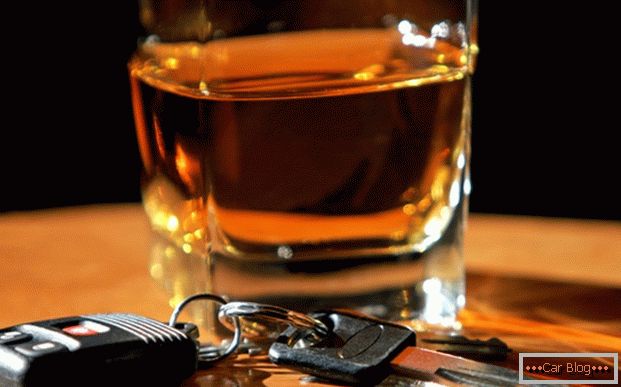 Betrunkenes Fahren ist gefährlich für andere