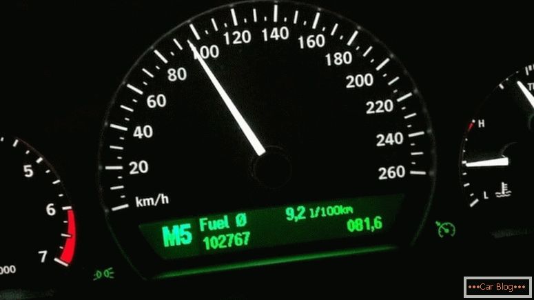 Benzinverbrauch pro 100 km - der Hauptindikator für die Effizienz des Autos