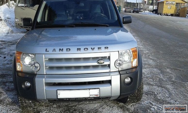 Land Rover Discovery 3 Bilder mit dem Auto
