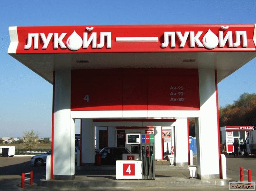 Lukoil Tankstelle von Russland