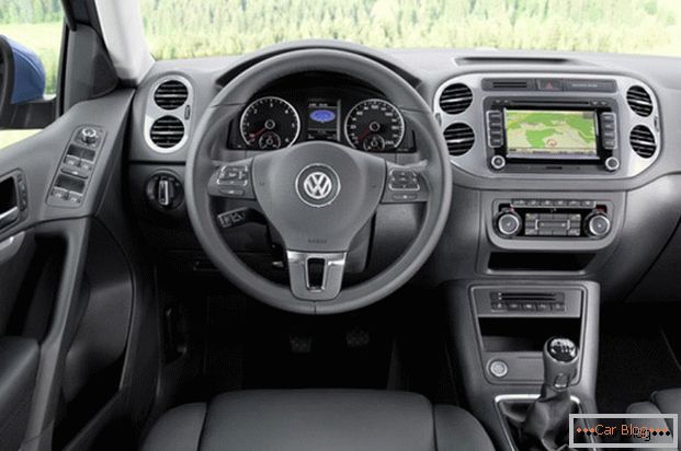 Der Innenraum des Volkswagen Tiguan ist ein Beispiel für deutsche Qualität.