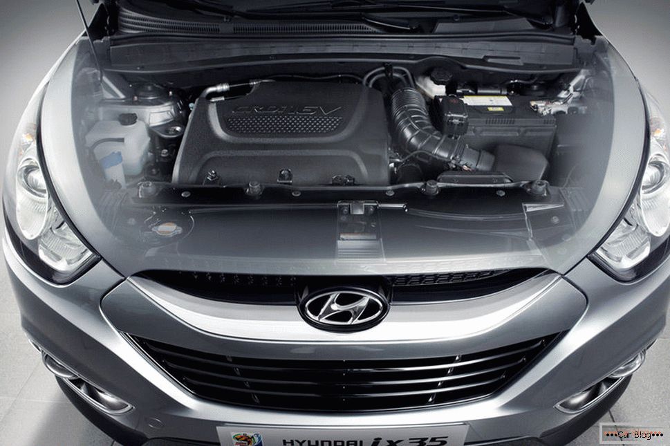 Der Motor des Autos Hyundai ix35