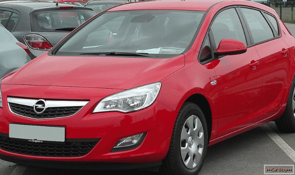Opel Astra für 500