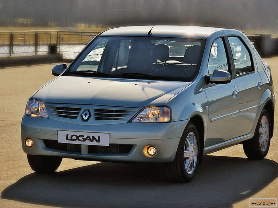 Renault Logan - Vorderansicht