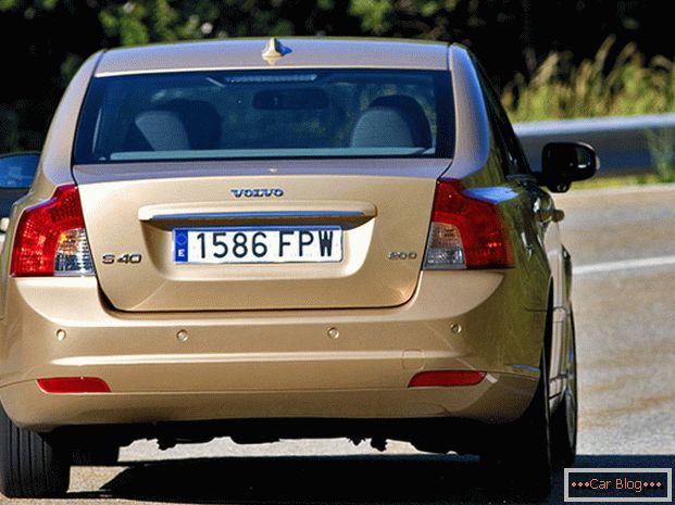 Volvo S40 Auto: Rückansicht