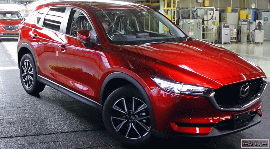 Японцы запустили в серийное производство новопоколенный Mazda CX-5 Frequenzweiche